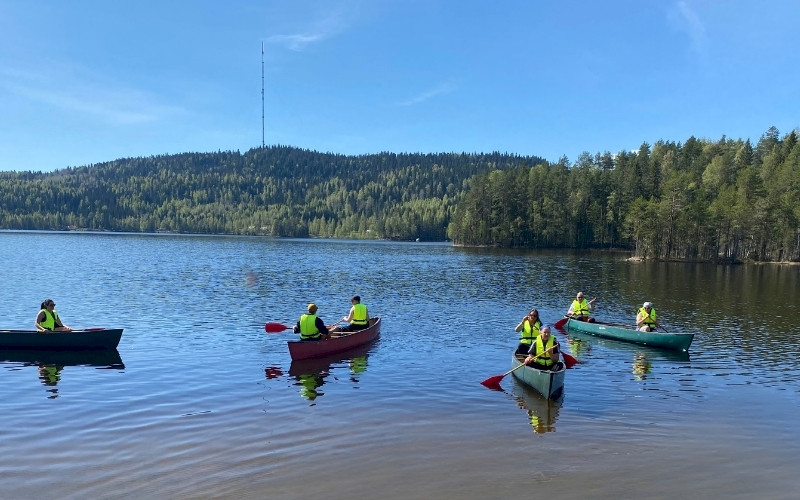 Kanoottiretki Jero-järvellä